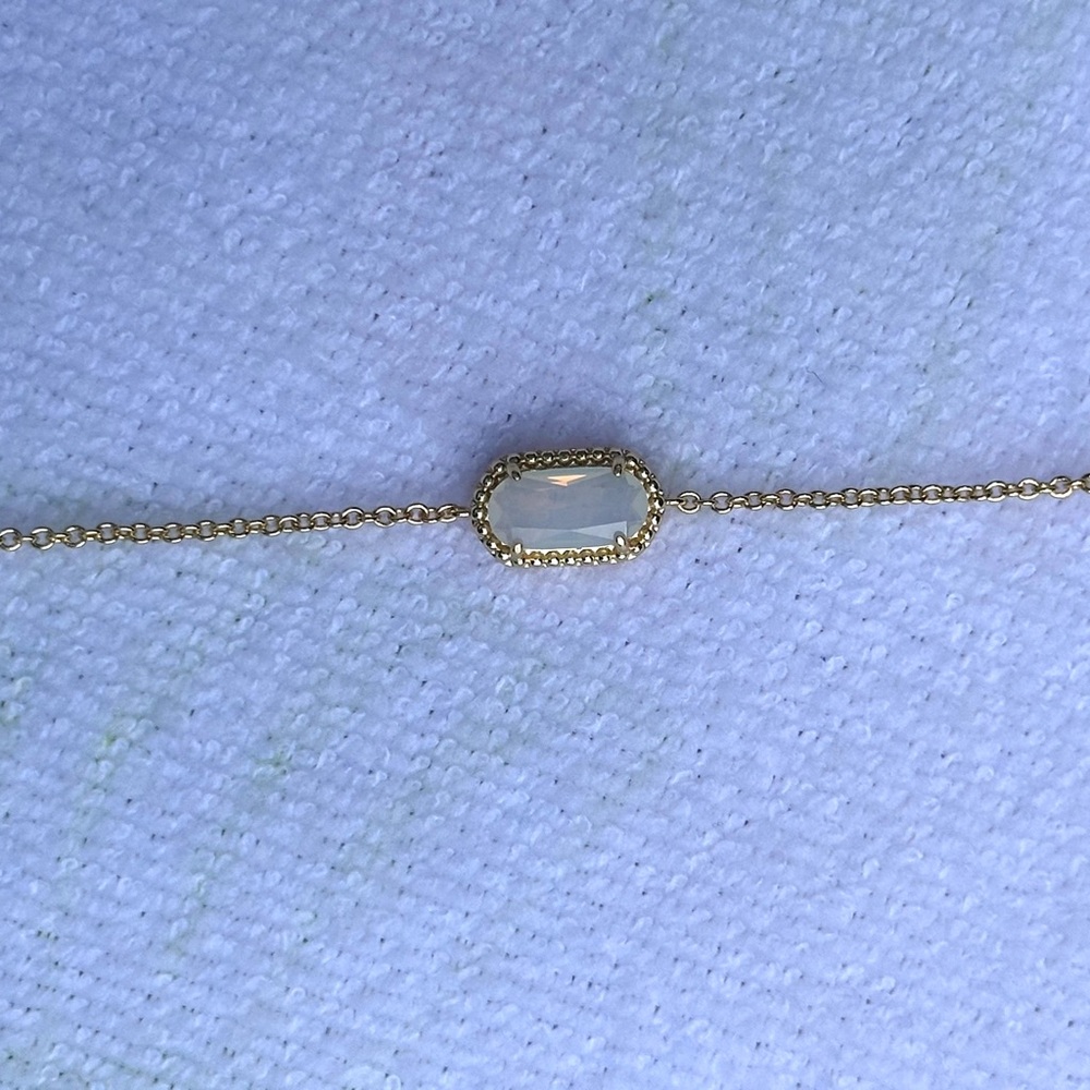 Aura Bracelet Gold - Picture 7 of 13